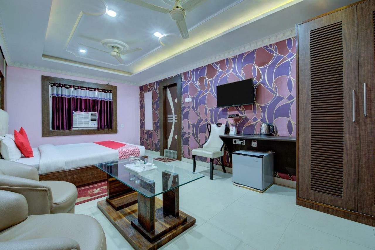 Oyo 14579 The Hangout Jamshedpur Extérieur photo