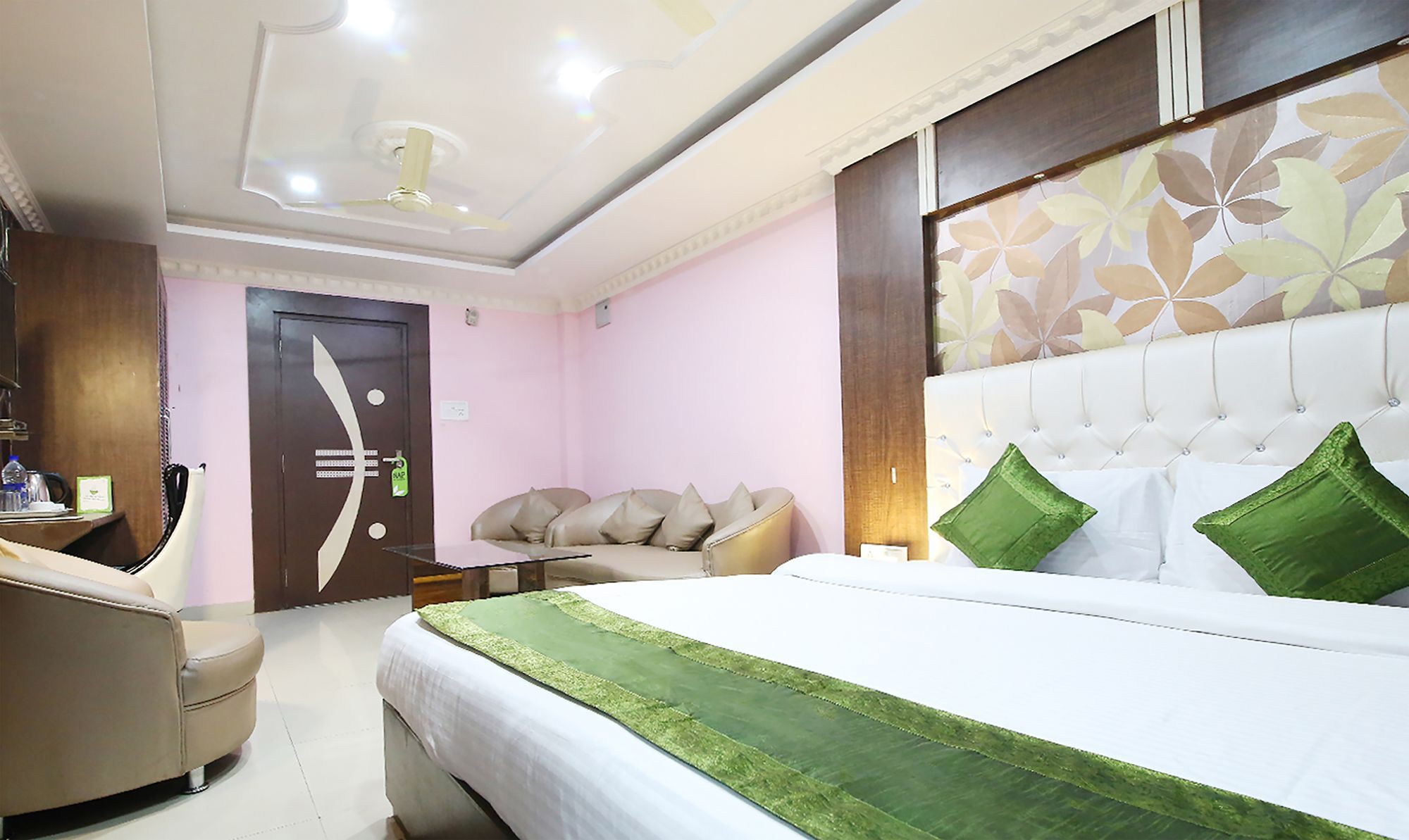 Oyo 14579 The Hangout Jamshedpur Extérieur photo
